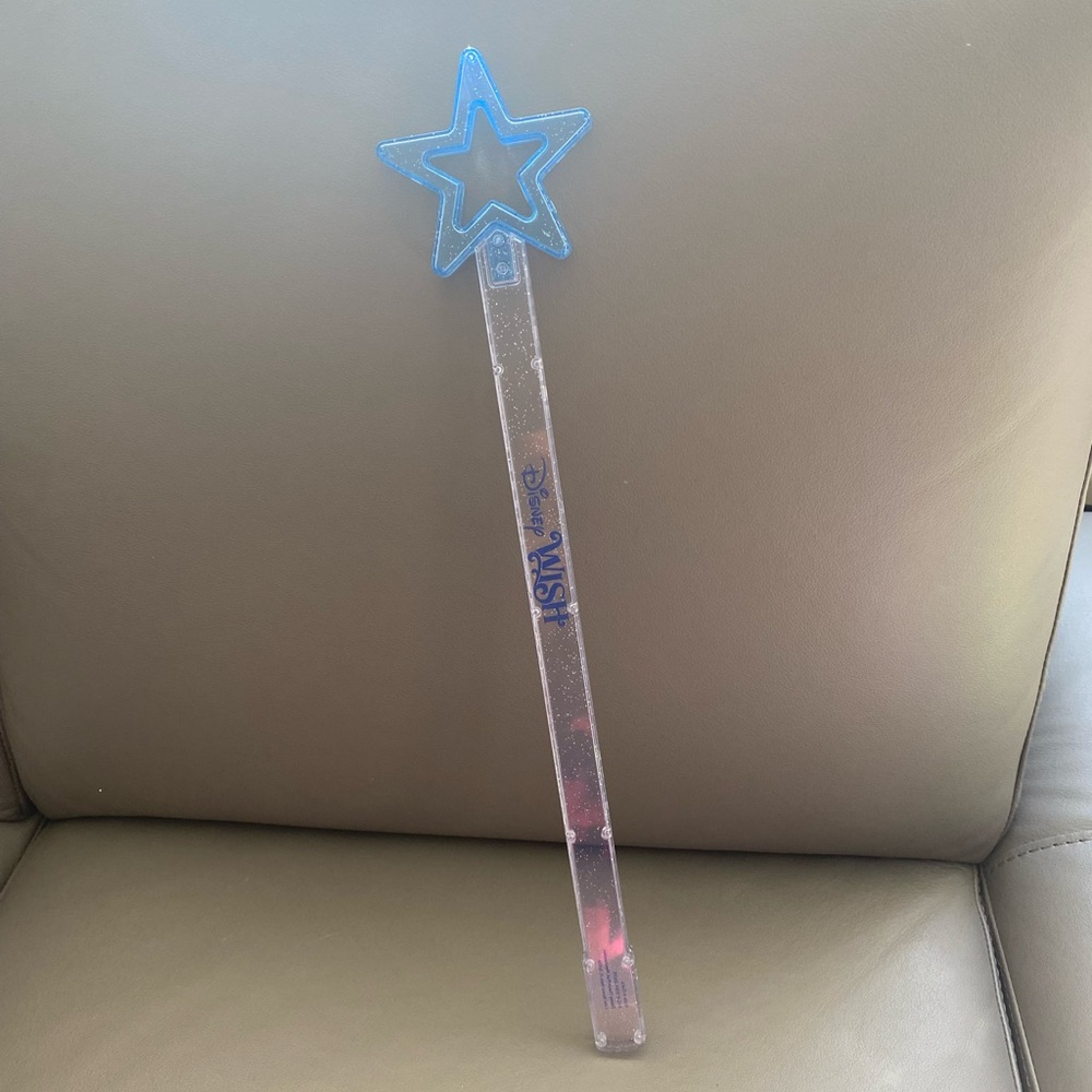 DCL Wish Inaugural Sailing Wishing Wand